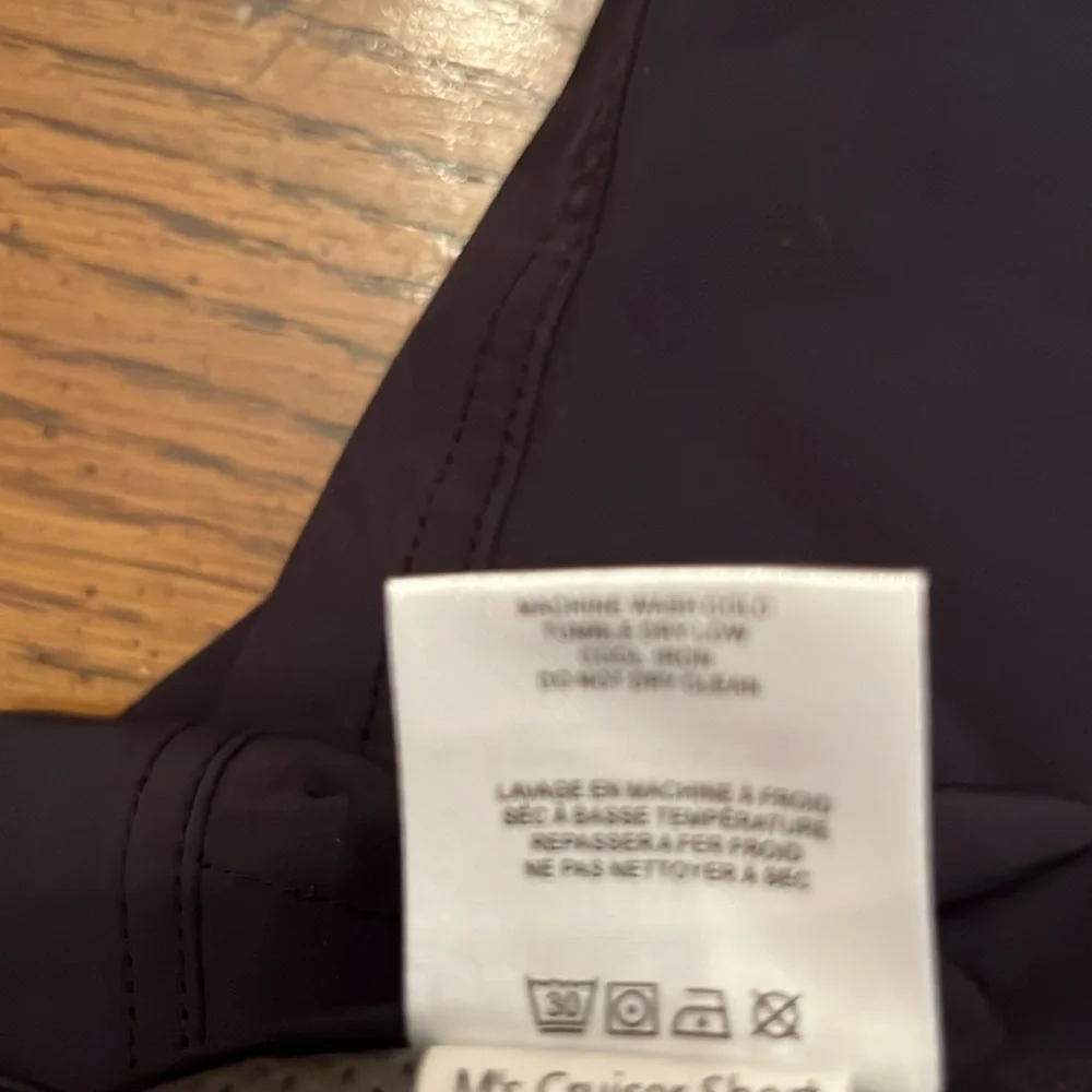 Mountain Khakis shorts,‎ size 42, NWT